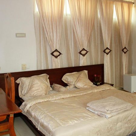 Amazing Grace Residence 코토누 외부 사진